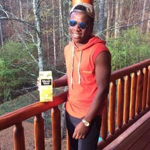 Meet your Posher, Justin